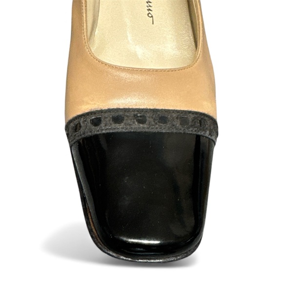 Salvatore Ferragamo VTG Square Toe Block Heel Pumps Tan Patent Leather Size 9B - Picture 5 of 17